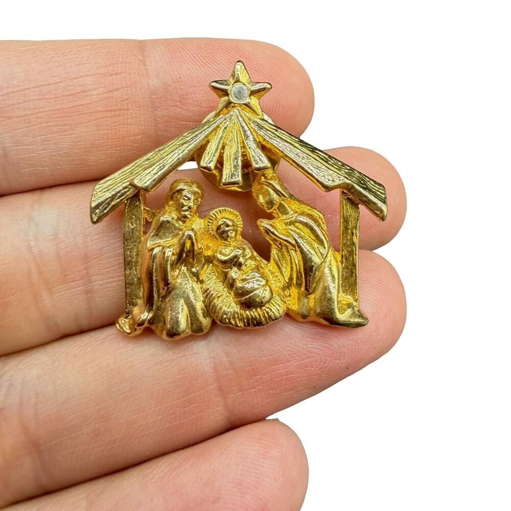 Vintage Jesus in Manger Brooch: Religious Christmas Pin